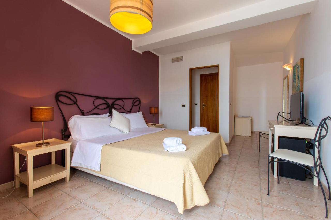 Hotel Amarea - Aeolian Charme Каннето Екстер'єр фото